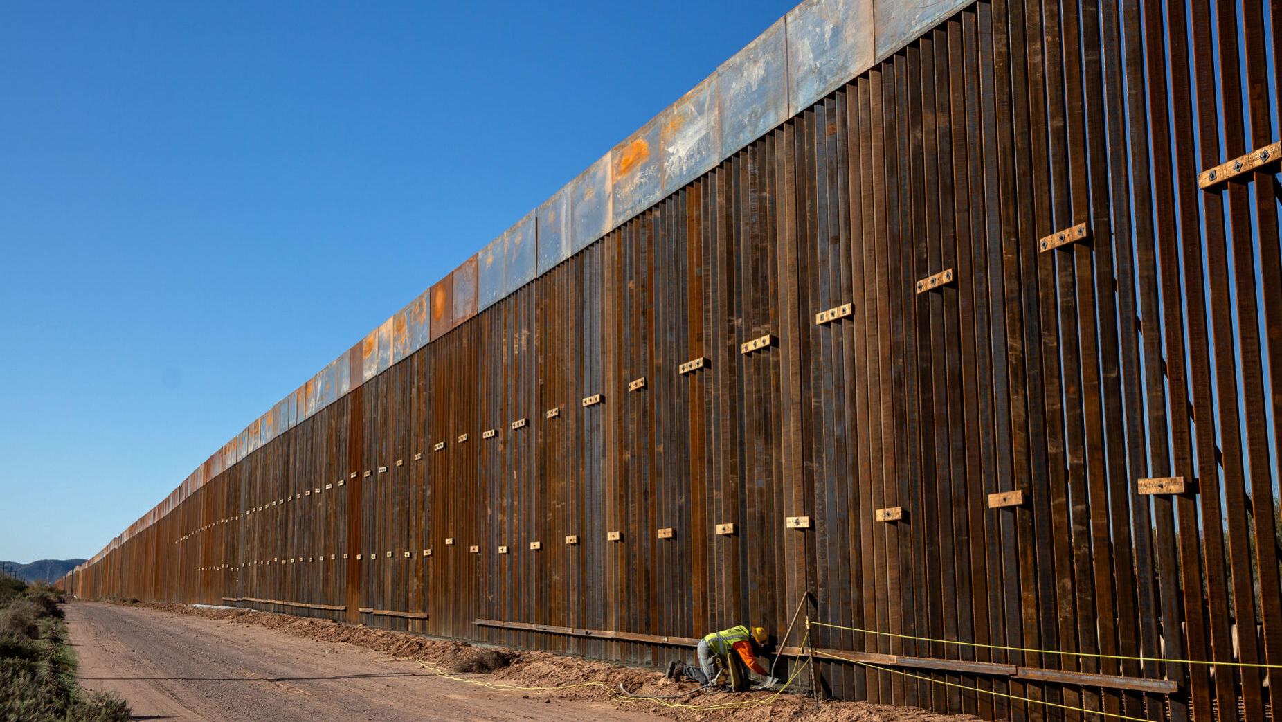 Tucson Border Patrol agent arrested in drug trafficking case